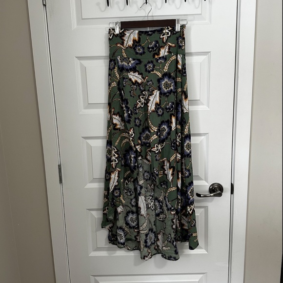 Oneill Ambrosio Skirt Green Floral High-Low Maxi Skirt Size Small - Picture 2 of 9